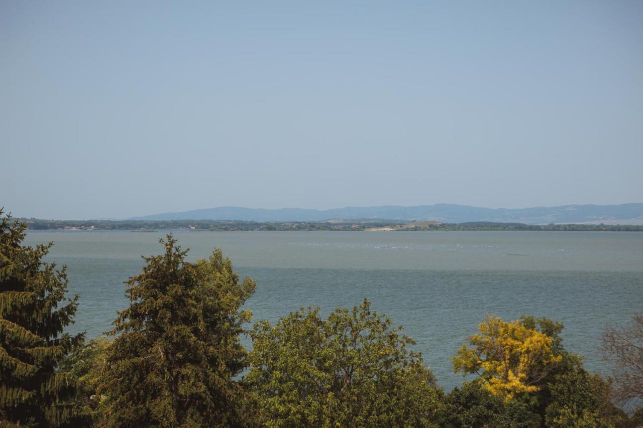 Horizont Dedine Aparthotel Golubac Exterior photo